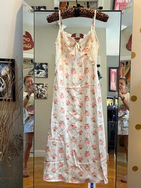 NWT floral satin slip dress with lace detail